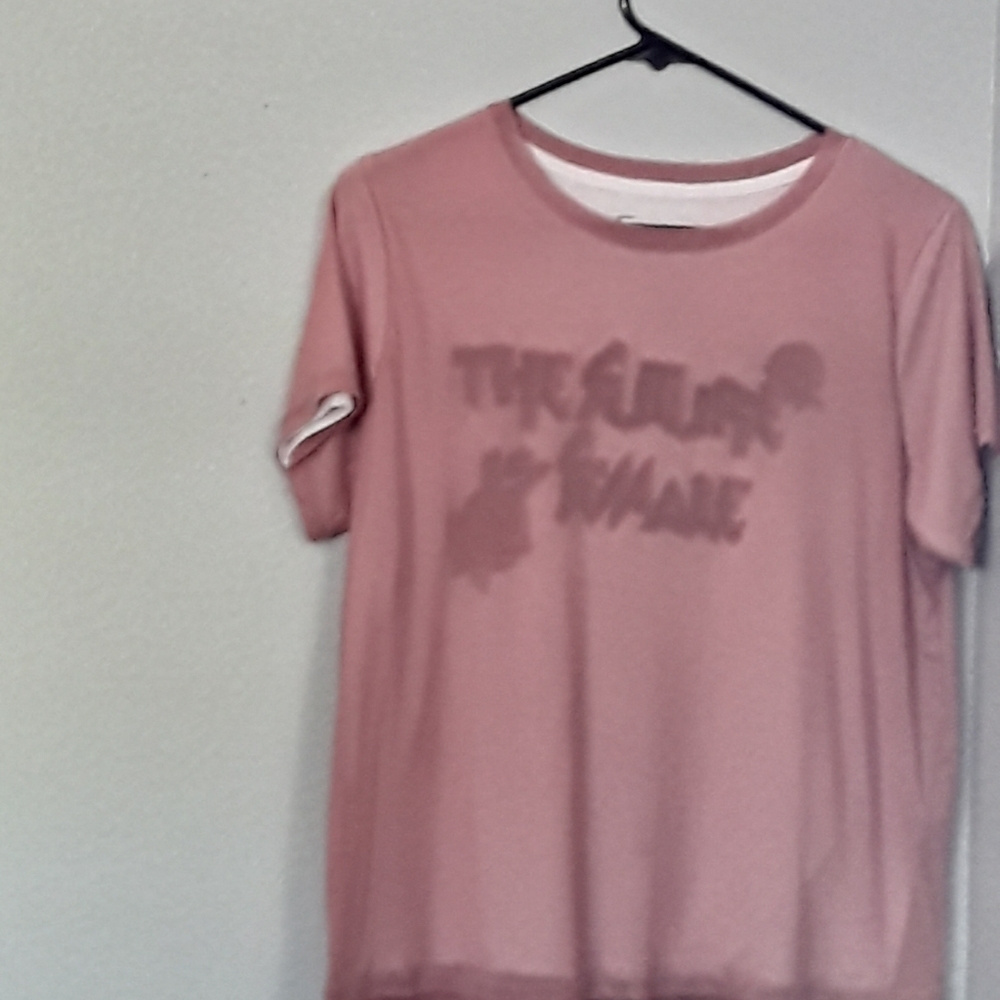 Tee shirt with mesh over lay